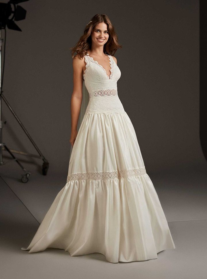 Draco  Bohem Sırt Dekolteli V Yaka Gelinlik