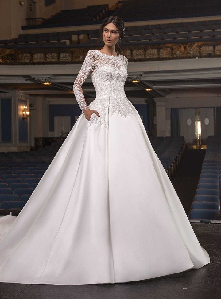 Harlow  Prenses Kesim Kayık Yaka Sırt Dekolteli Gelinlik