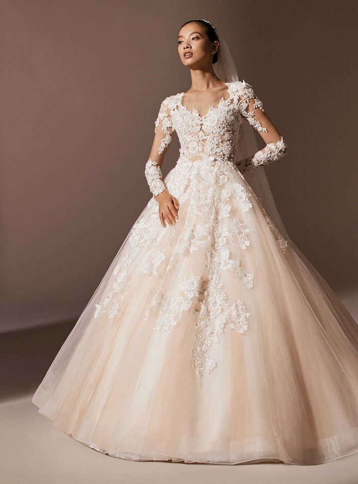 Angela  Prenses Kesim Sırt Dekolteli Göğüs Dekolteli Gelinlik