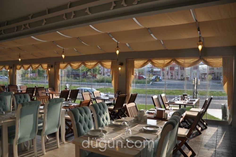 Kadhırga Hotel