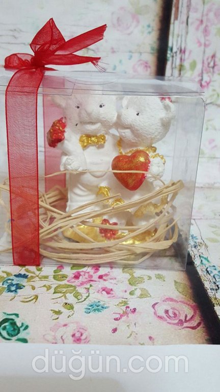 Pembe Sepetteki Sabunlar