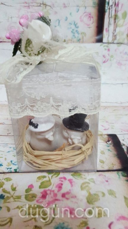 Pembe Sepetteki Sabunlar