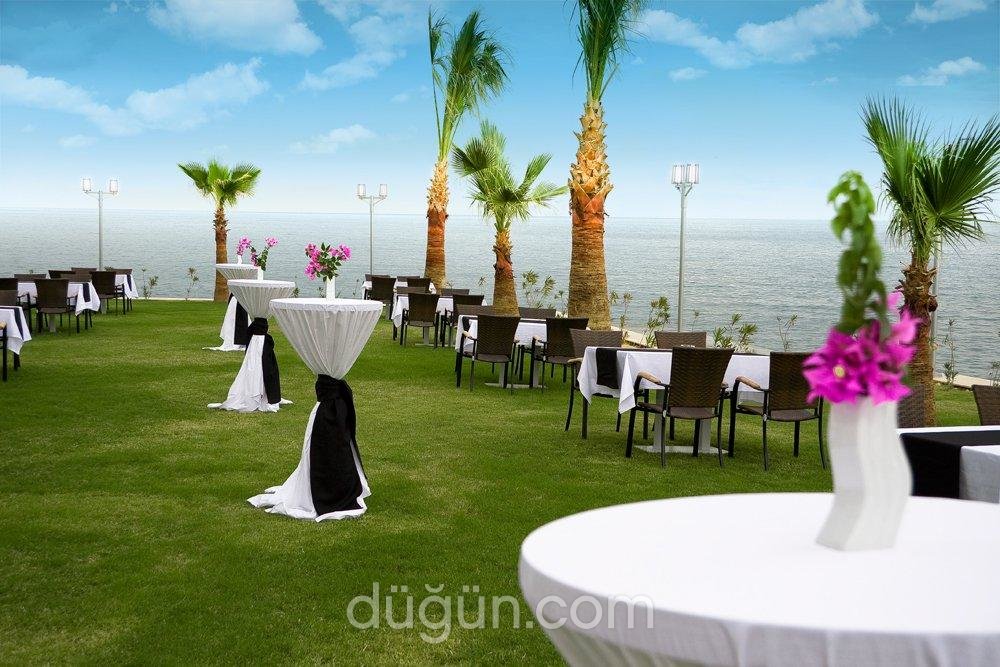 Lamos Resort Hotel & Convention Center