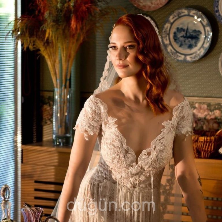 Duvaklı Su Dalgası Gelin Saçı