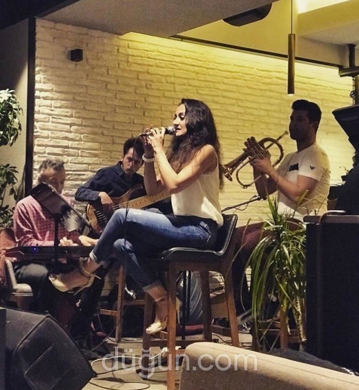 Atlantis Acoustic Band