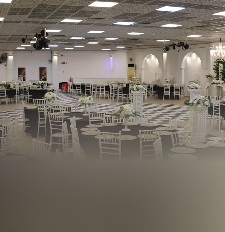 Saloon İnci