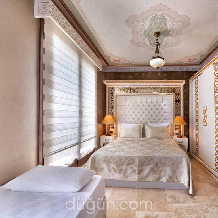 Castle Boutique Hotel