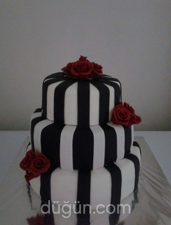 Tiramisu Butik Pasta Düğün Pastası Mersin