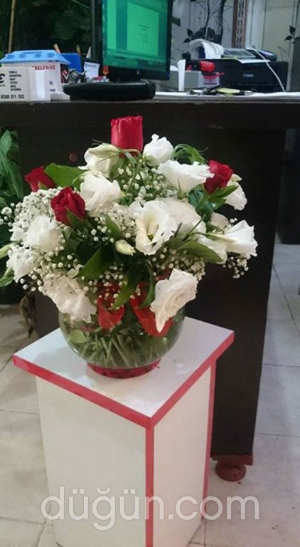 Zümrüt Çiçekcilik