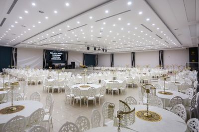 Pırlanta Düğün & Konferans Salonu
