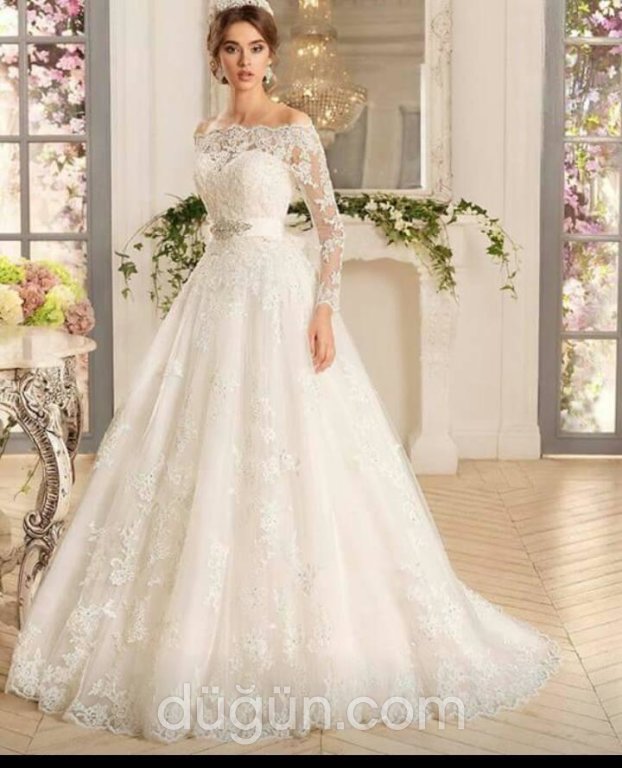 Simge Gelinlik Moda Evi