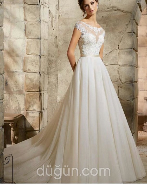 Simge Gelinlik Moda Evi