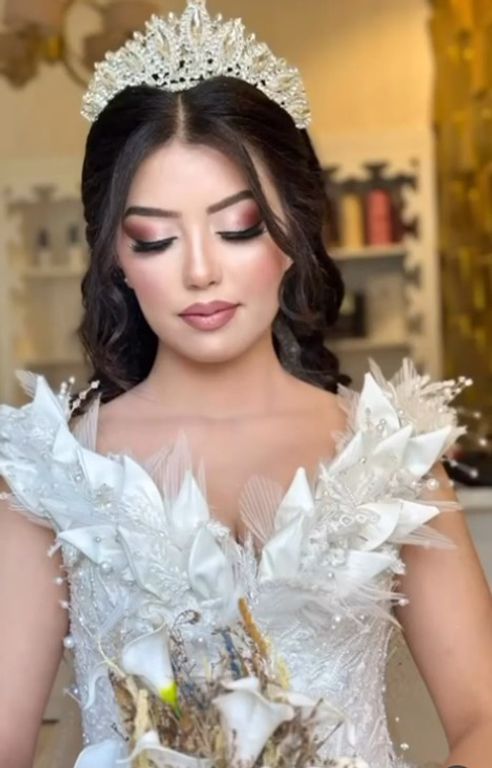 Simge Gelinlik Moda Evi