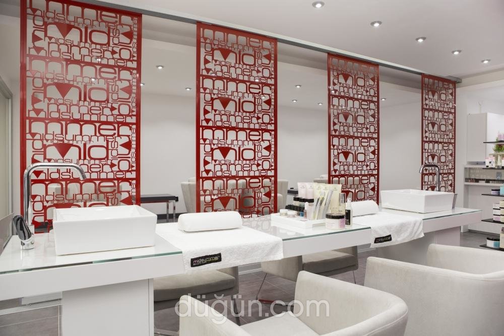 Midsummer Beauty Club