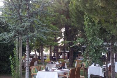 Akar Aile Restaurant