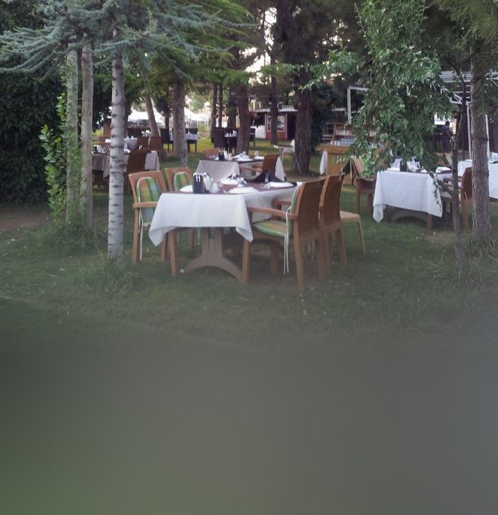 Akar Aile Restaurant