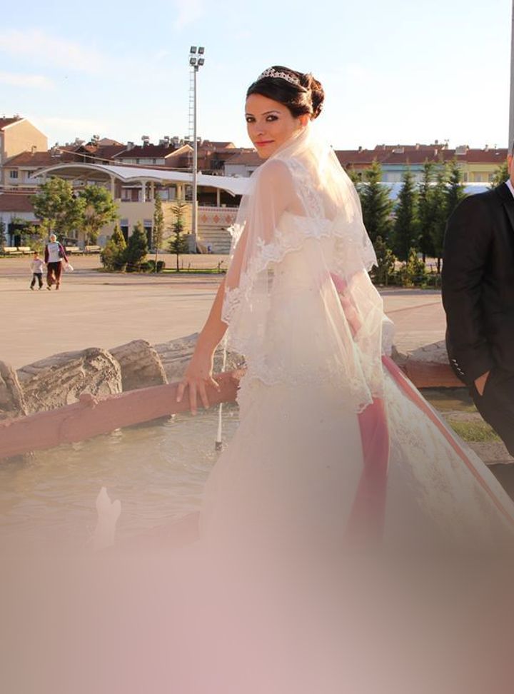 Buse Gelinlik