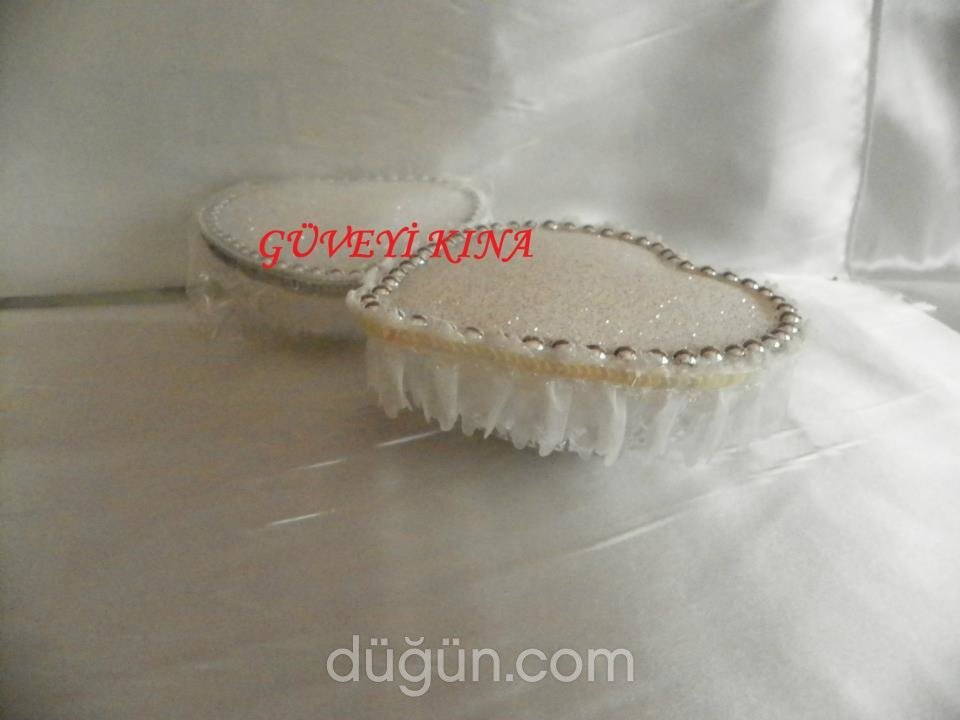 Güveyi Kına