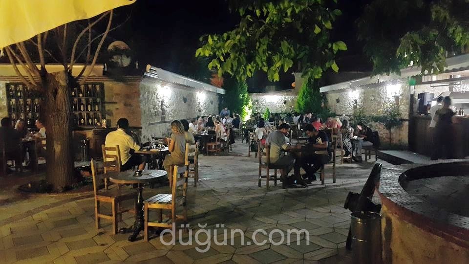 Papazın Evi Cafe & Restaurant