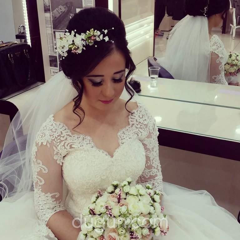 Saliha Güler Hair and Make Up