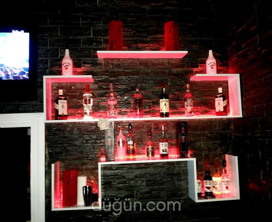 Liberta  Cafe & Bistro