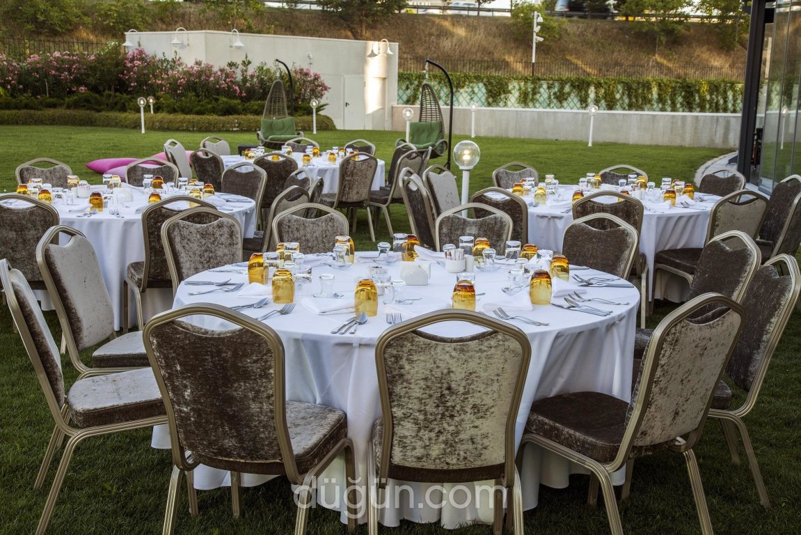 Crowne Plaza İstanbul - OryaPark