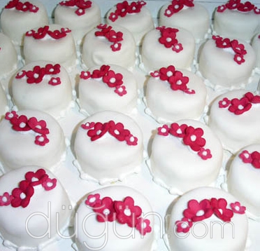 Arkadaş Pasta & Çiçek