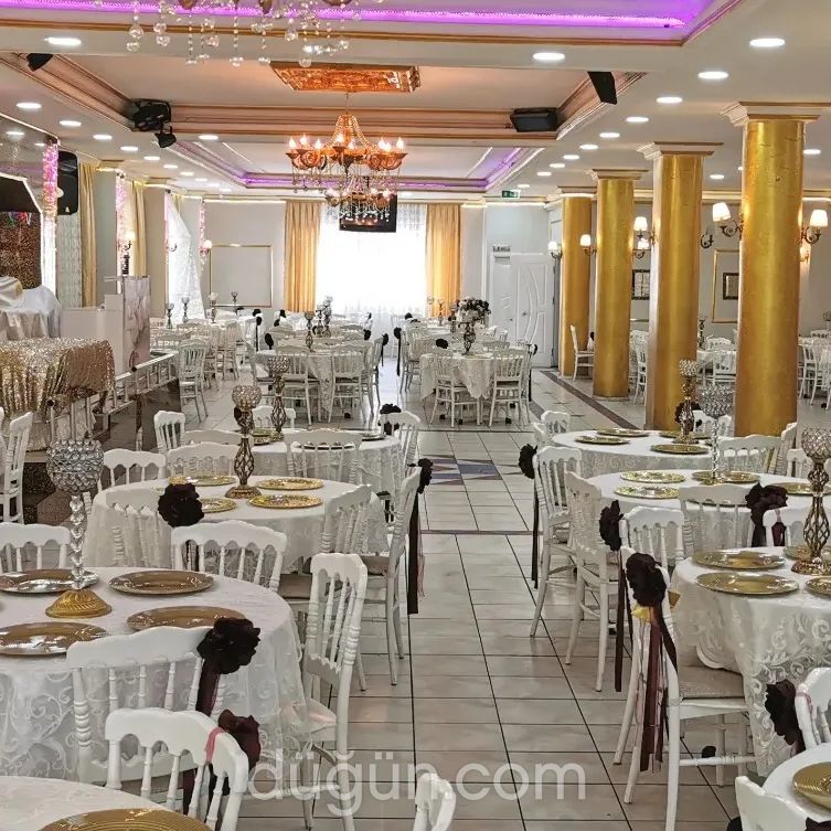 Uzay Düğün Salonu