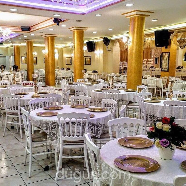 Uzay Düğün Salonu