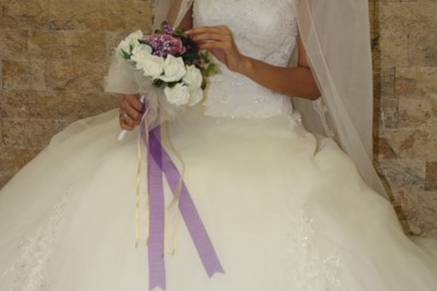 Duygu Yıldırım Kuaför ve Güzellik Merkezi