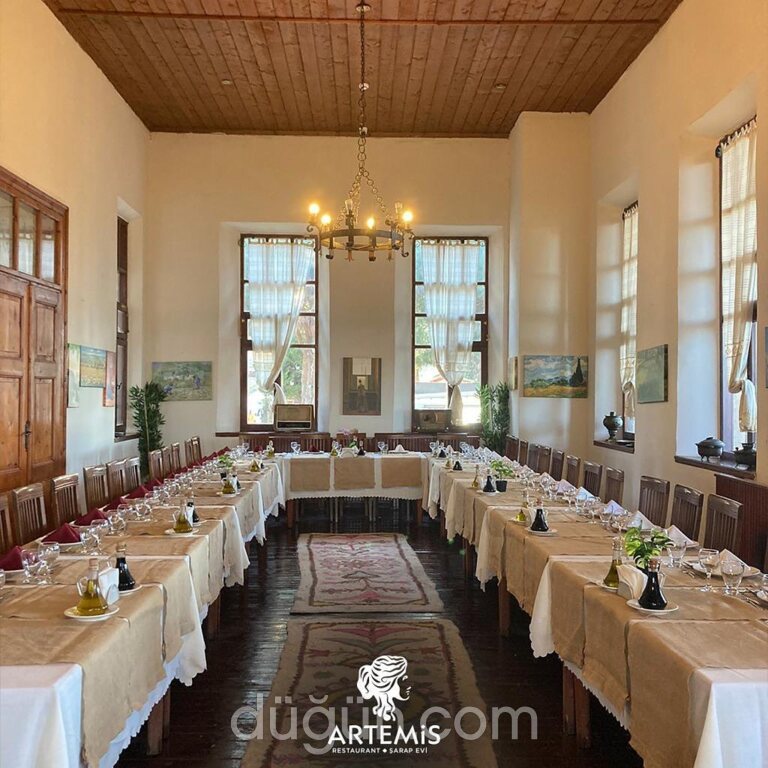 Tarihi Artemis Restaurant