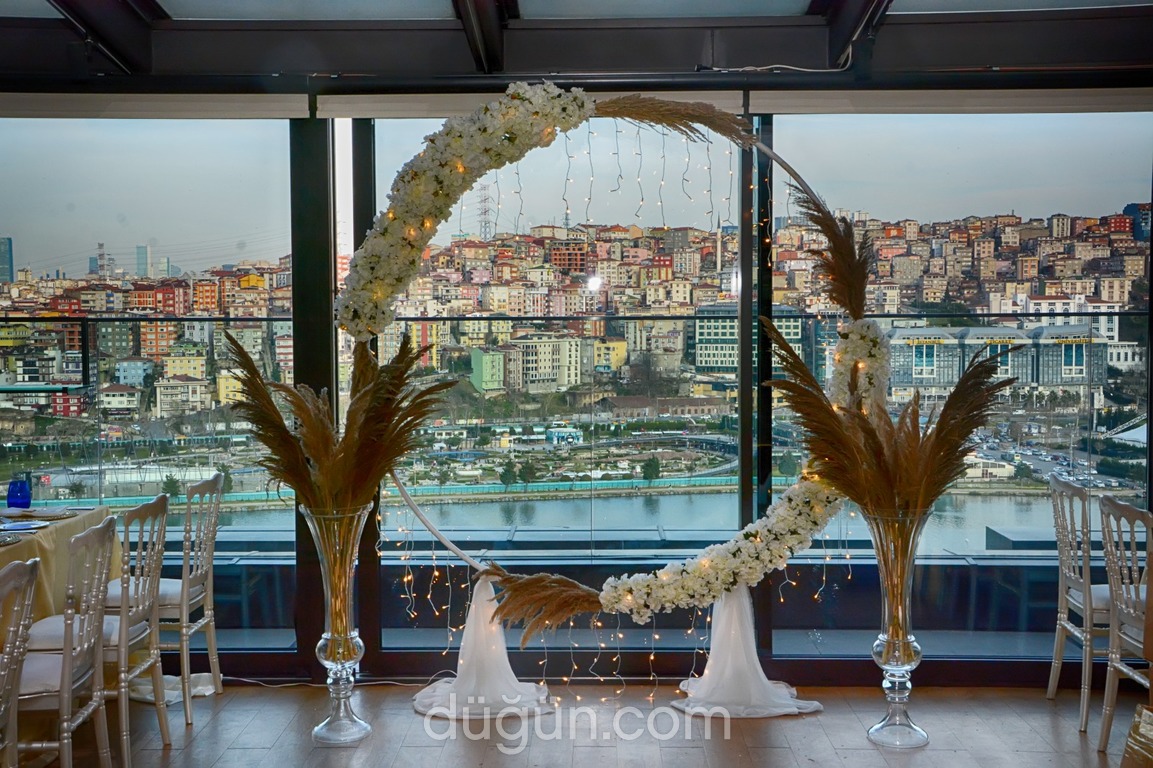 Mövenpick Hotel İstanbul Golden Horn