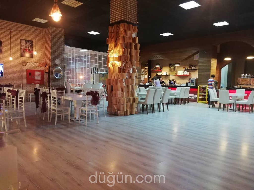 1461 Cafe Restaurant