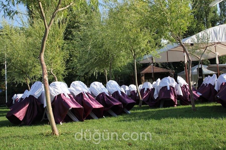 Develi Çamlıca Kır Bahçesi