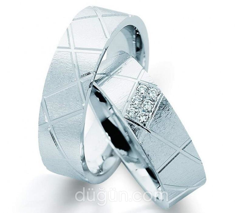 Geometrik Desenli Beyaz Altın Alyans Modeli