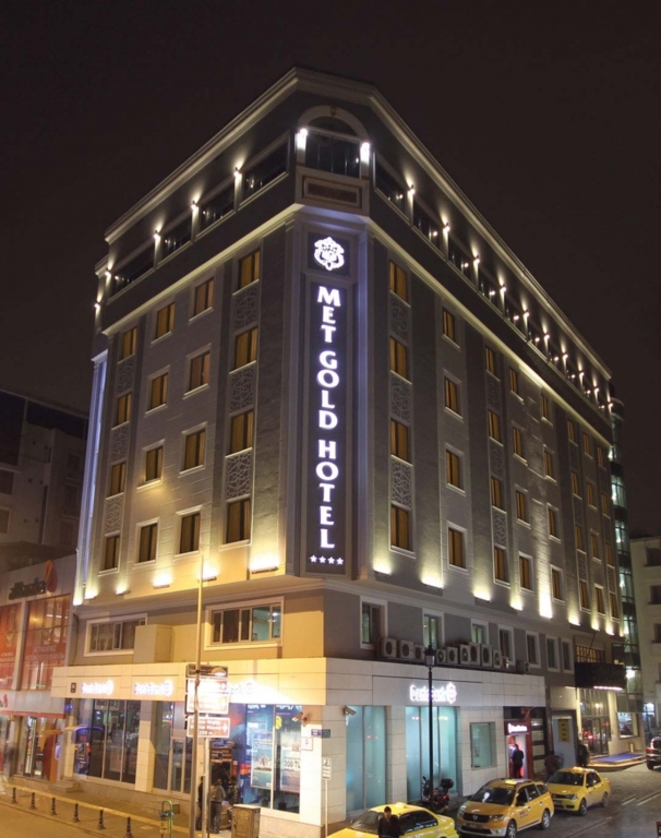 Met Gold Hotel