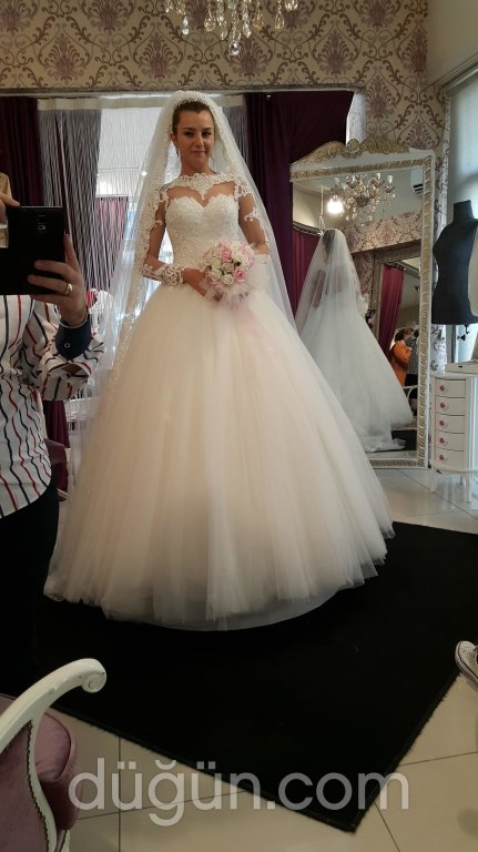 By Gürsel Haute Cuture