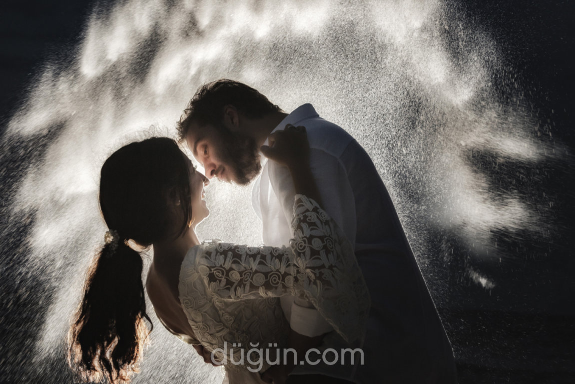 Trashday Düğün Fotoğrafı