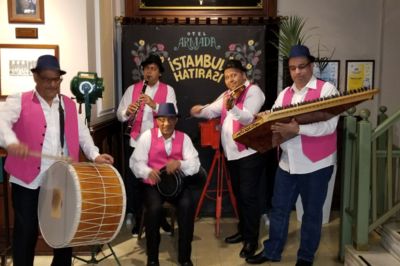 Ahırkapı Roman Orkestrası