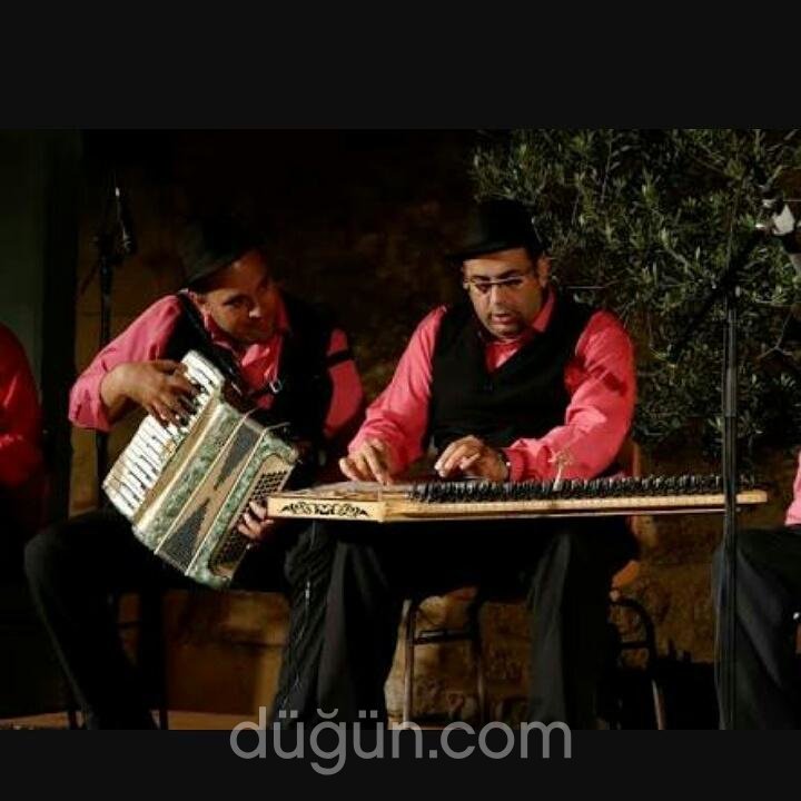 Ahırkapı Roman Orkestrası