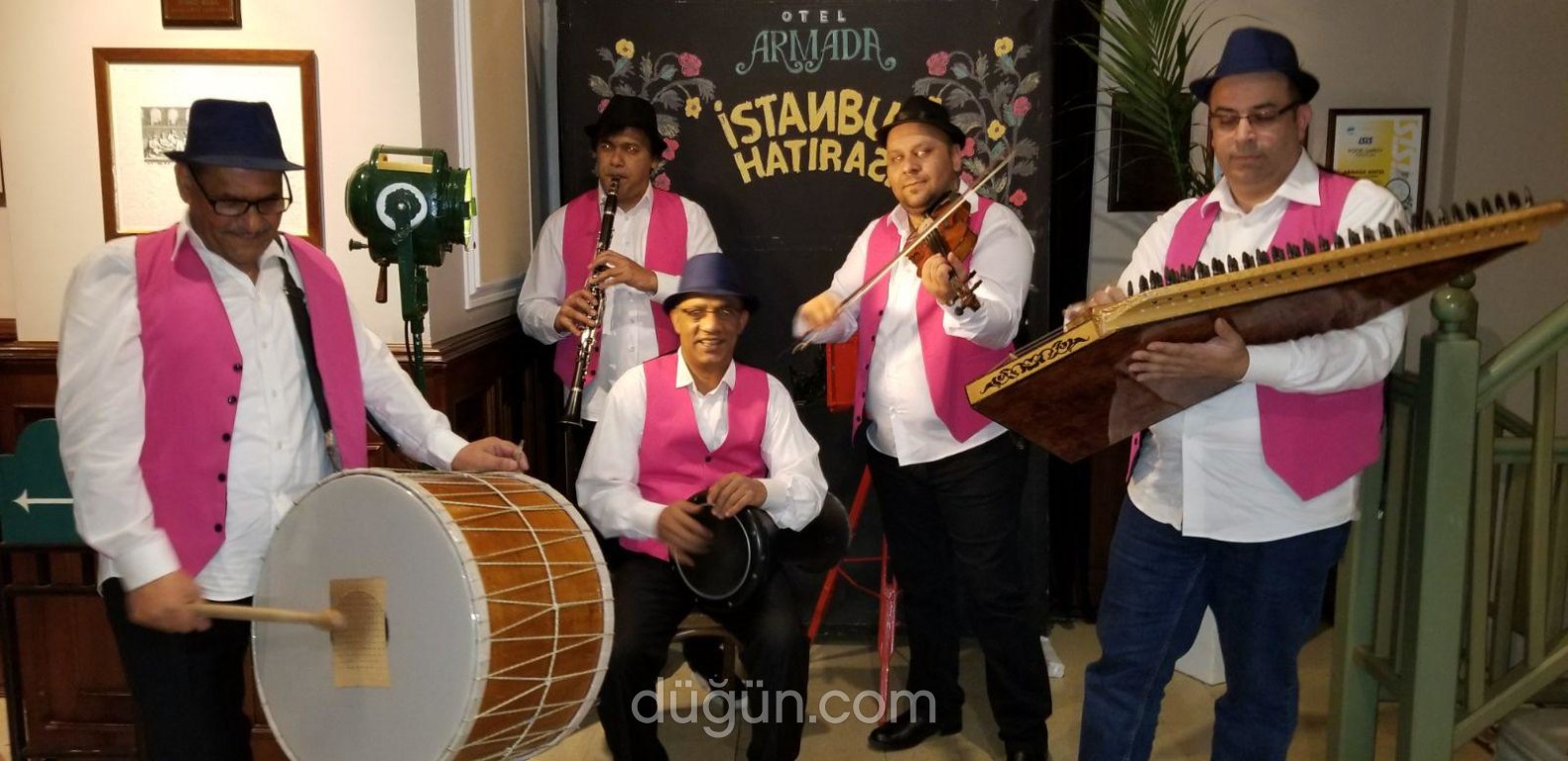 Ahırkapı Roman Orkestrası