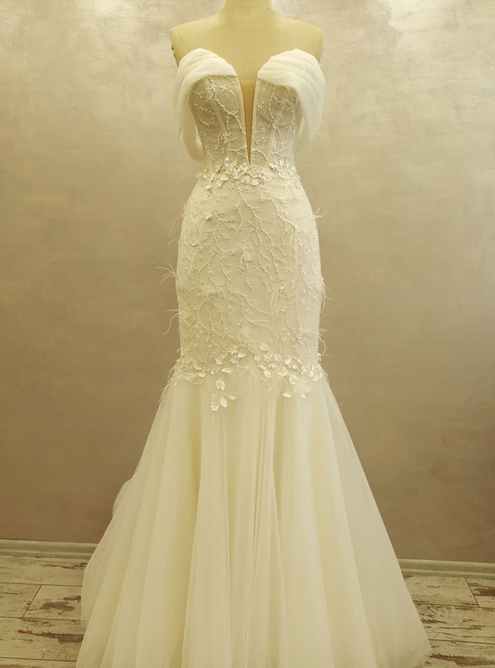 Perla Moda Evi 51 Balık Kesim Straplez Göğüs Dekolteli Gelinlik