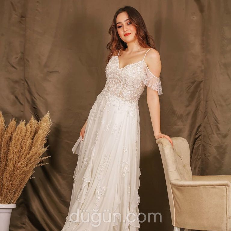 Perla Moda Evi 32 Düz kesim V yaka Romantik gelinlik - 1