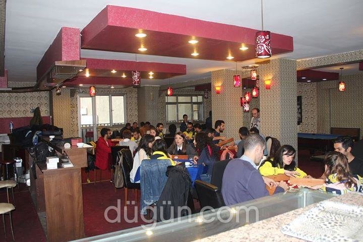 Papyon Cafe & Bistro