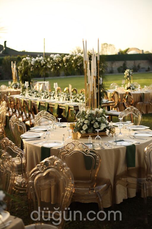 She Wedding & Events