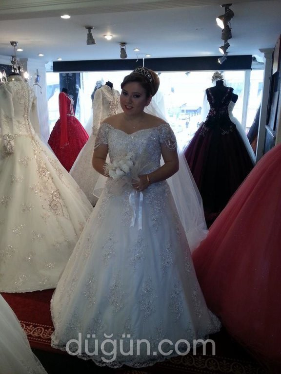 Müjgan Moda Evi