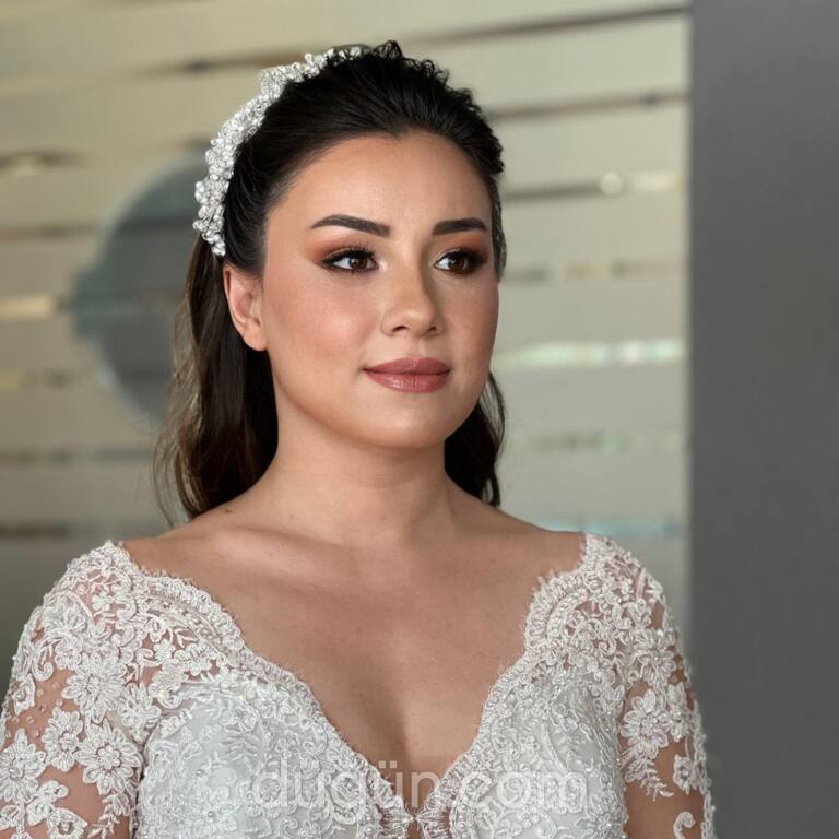 Esmeray Güzellik Salonu