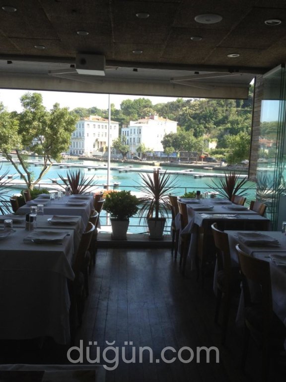 Kıyı Restaurant