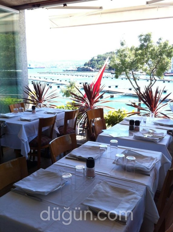 Kıyı Restaurant