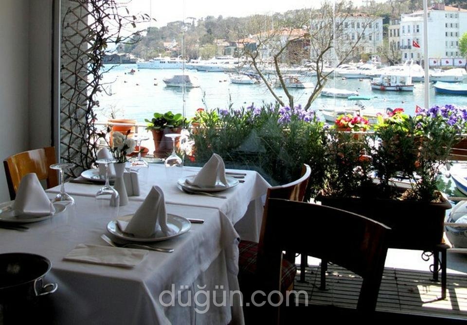 Kıyı Restaurant